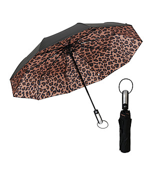 Черен сгъваем чадър с леопардов принт от долната страна снимка