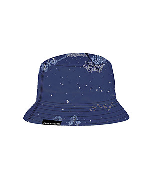 Водоустойчива шапка в синьо и каки снимка