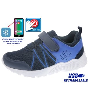 Детски маратонки с USB зареждане снимка