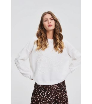 Дамска блуза в цвят слонова кост снимка