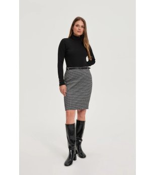 Сива пола на каре снимка