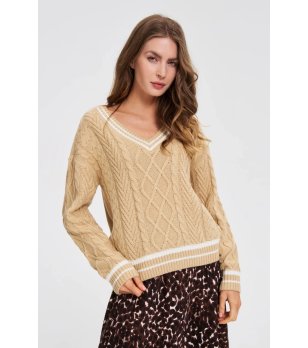 Дамски бежов пуловер с плетка Rita снимка