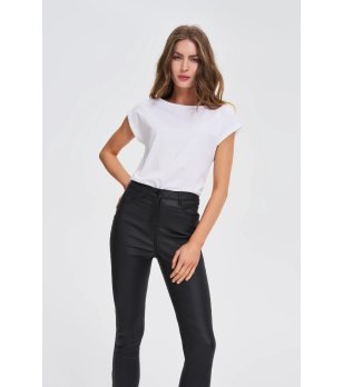 Памучна дамска тениска в бяло снимка