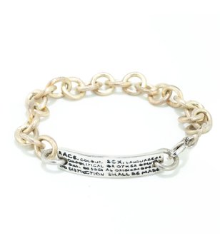 Дамска гривна в златисто и със сребриста плочка с надписи снимка