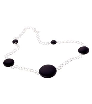 Сребристо колие с кръгли черни елементи снимка