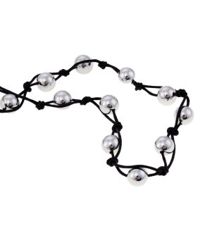 Чокър с метални топчета снимка