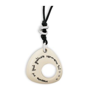 Дамско колие с висулка снимка