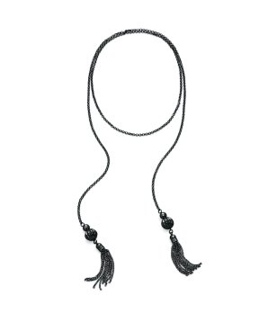 Дълго черно дамско колие с пискюли снимка