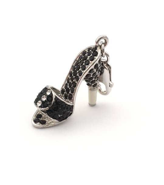Посребрена висулка обувка с камъни снимка
