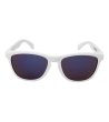Унисекс слънчеви очила с бяла рамка-1 снимка