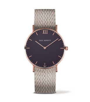 Часовник с корпус в розовозлатисто и сива каишка снимка