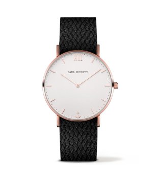 Аналогов часовник с черна каишка снимка