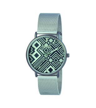 Аналогов часовник с шарка по циферблата снимка