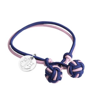 Дамска гривна в синьо и розово с възли и сребриста висулка снимка