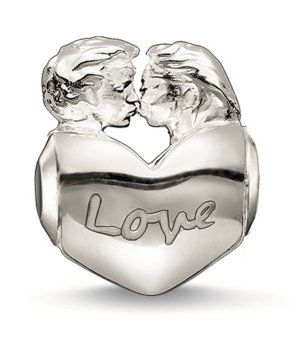 Сребриста висулка с целуваща се двойка снимка