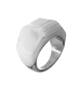 Дамски пръстен с детайли снимка