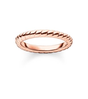 Тънък усукан пръстен в розовозлатисто размер 44 снимка