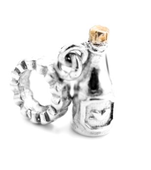 Талисман с висулка бутилка снимка