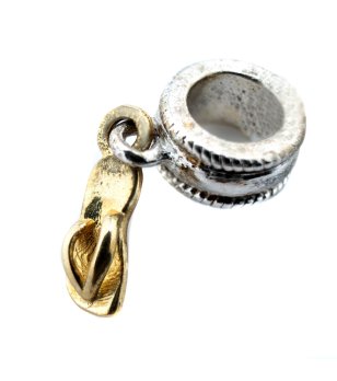 Талисман с висулка чехъл снимка