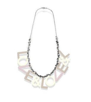 Дамско колие с букви снимка