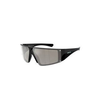 Унисекс слънчеви очила в черно снимка