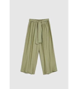 Дамски памучен панталон в цвят маслина снимка