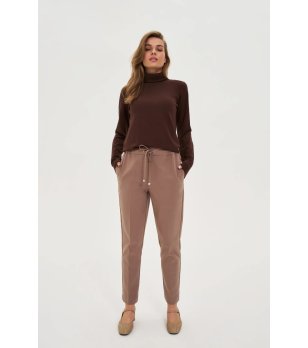 Дамски панталон в цвят мока с памук снимка