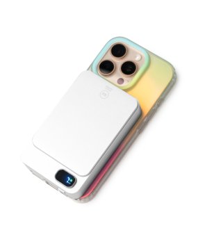 Външна магнитна батерия 10 000 mAh VATUM в сребристо с дисплей снимка