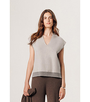 Дамски пуловер в екрю с V-образно деколте Tina снимка