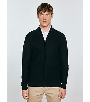 Черна памучна мъжка жилетка Olafi снимка