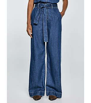 Памучни дамски сини дънки Julii снимка