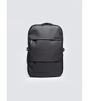 Черна унисекс раница Ricardo снимка