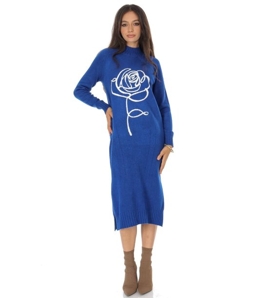 Миди рокля в син нюанс с декорация в предната част снимка