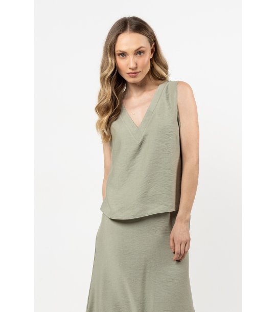 Дамски топ в зелен нюанс Eve снимка