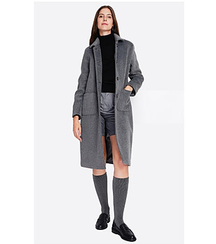 Дълго дамско сиво палто с вълна снимка