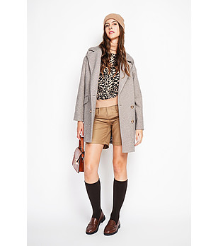 Бежово дамско oversize палто снимка