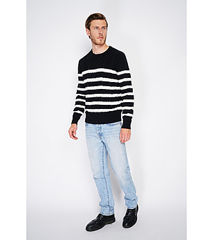 Черен мъжки пуловер на бяло райе с кашмир снимка