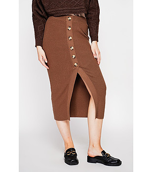 Кафява пола с декоративни копчета снимка