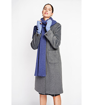 Син дълъг дамски шал снимка