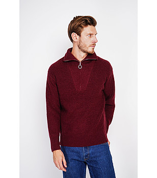 Мъжки пуловер в бордо снимка