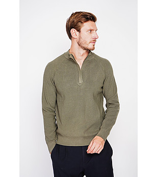 Мъжки пуловер в цвят каки снимка