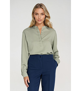 Оversize дамска блуза в зелен нюанс снимка