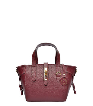 Дамска чанта в цвят бордо от естествена кожа снимка