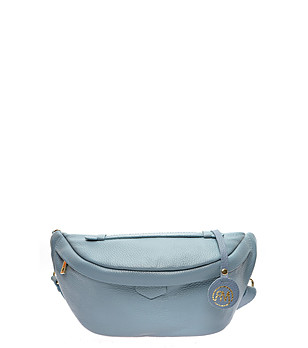 Светлосиня дамска чанта от естествена кожа снимка