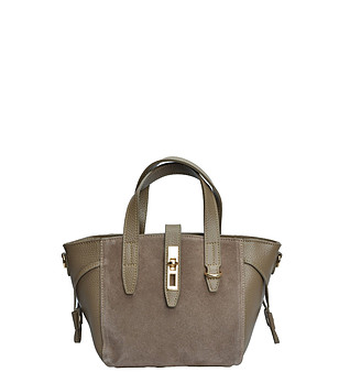 Дамска кожена чанта в цвят таупе снимка