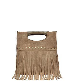 Дамска велурена чанта в цвят таупе с ресни снимка