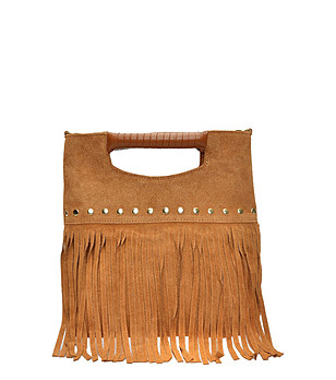 Кафява дамска чанта в цвят коняк с ресни снимка