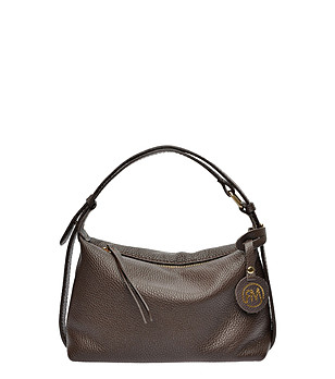 Кафява чанта от естествена кожа снимка