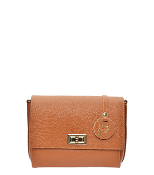 Малка дамска кожена чанта за рамо в цвят коняк снимка