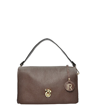 Дамска чанта от естествена кожа в тъмнокафяво  снимка